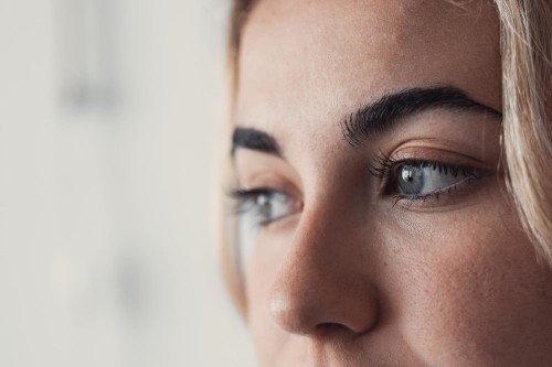 Zażółcone białka oczu - jakie są przyczyny?